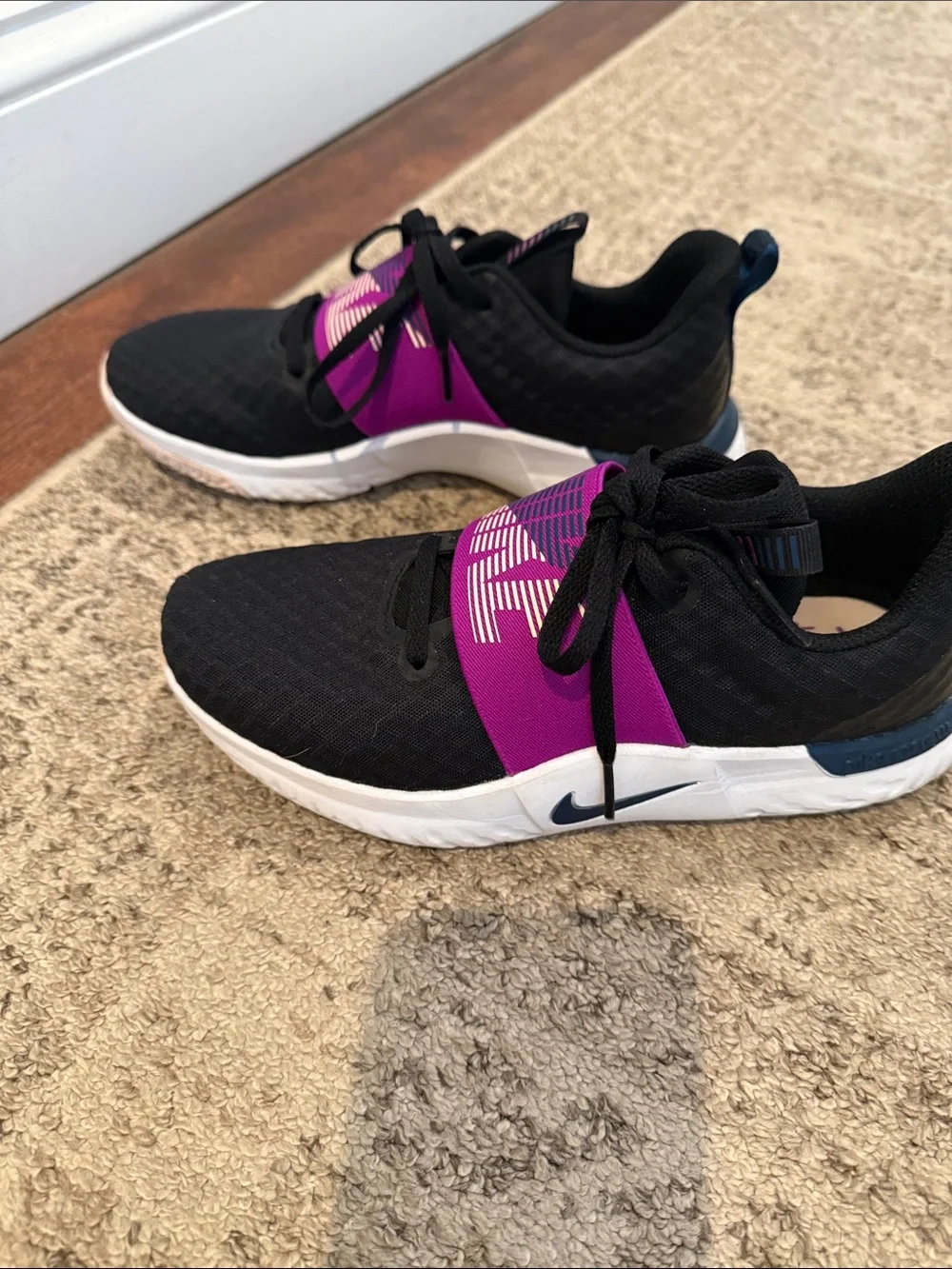 Nike Women's Black and Purple Athletic Shoes